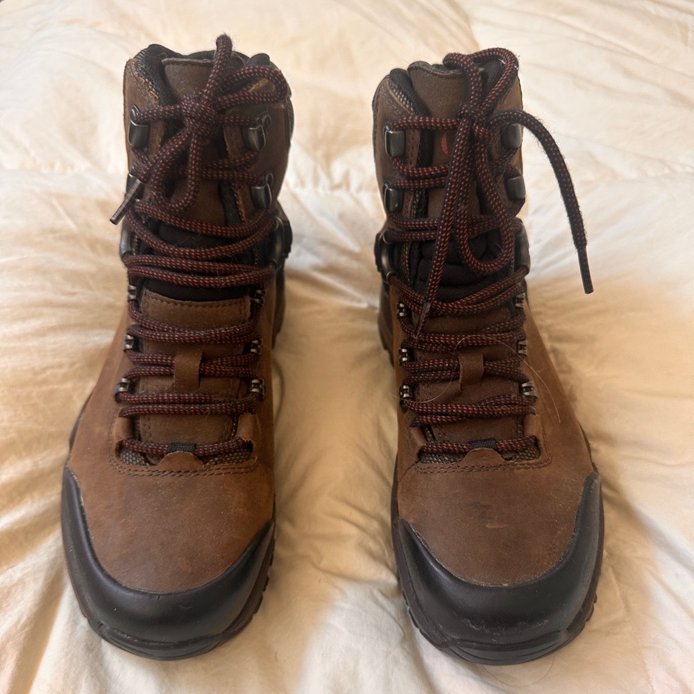 Women’s Merrell Crestbound Gore-Tex Hiking Boots